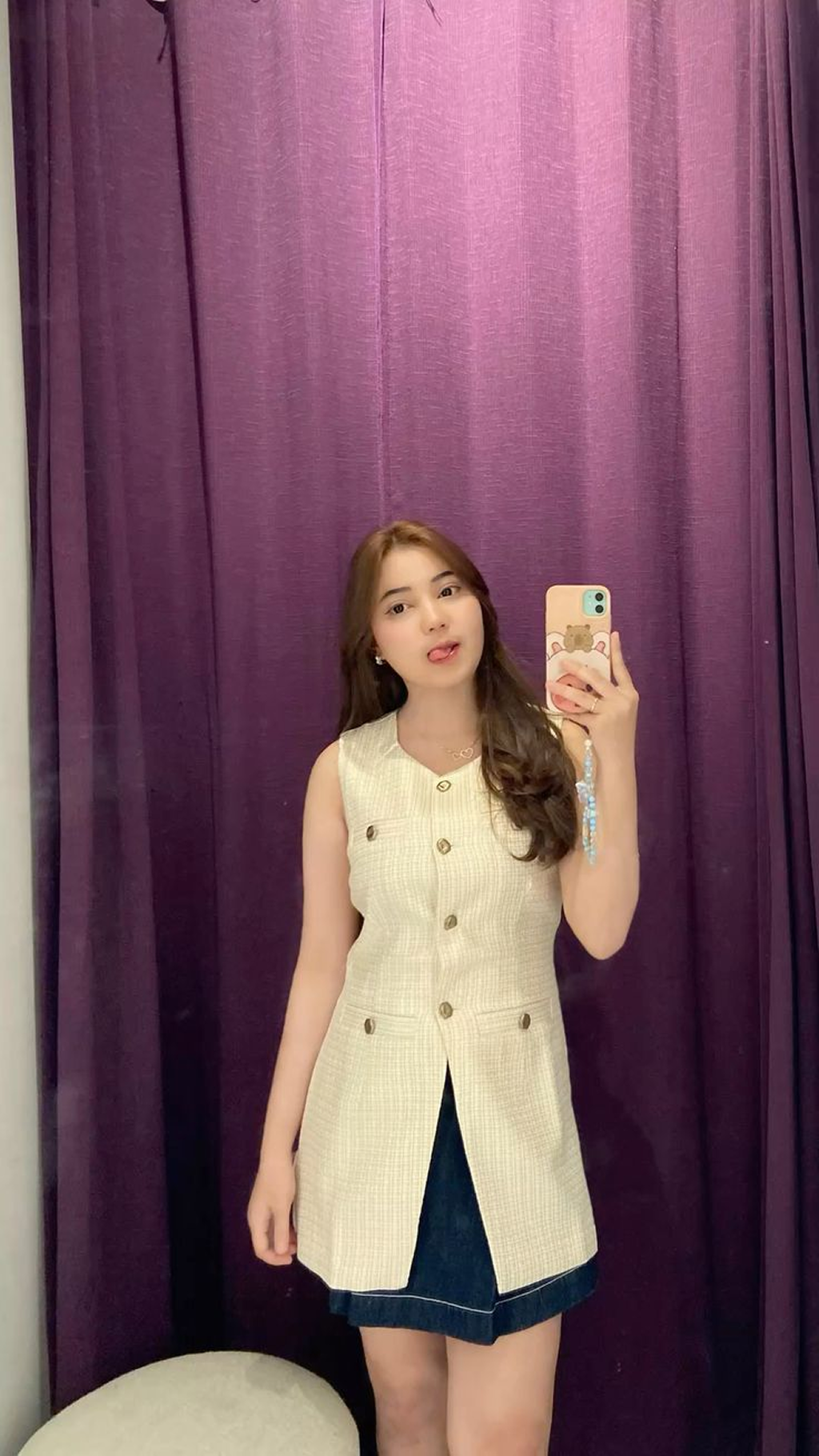 CHỊ TRANG